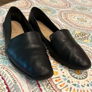 Aldo Leather Flats size 8 women’s